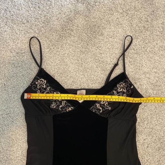 In Bloom Black Stretch and Velvet V Neck‎ Chemise Size Large Pre-Owned - Picture 6 of 7